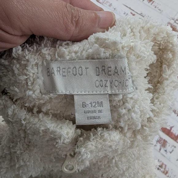 Barefoot Dreams Zip Up Sweater - Picture 3 of 4